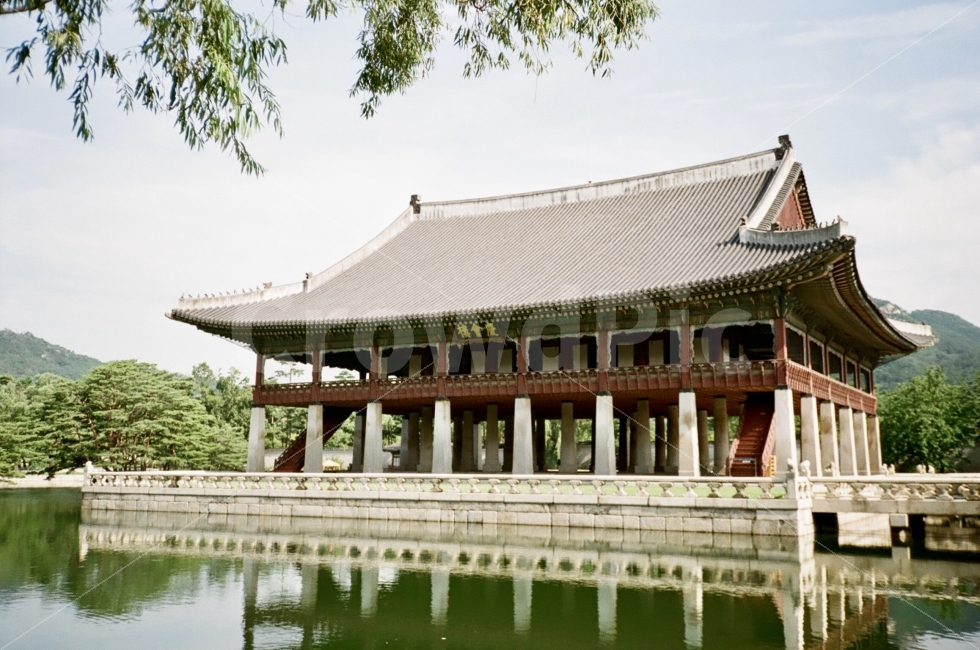 풍경,landscape,전통,건축,건물,한국,korea,tradition,호수,lake,한국전통,경복궁,서울,랜드마크,landmark,tourist attraction,한국전통,한국문화,korean traditional,korean culture