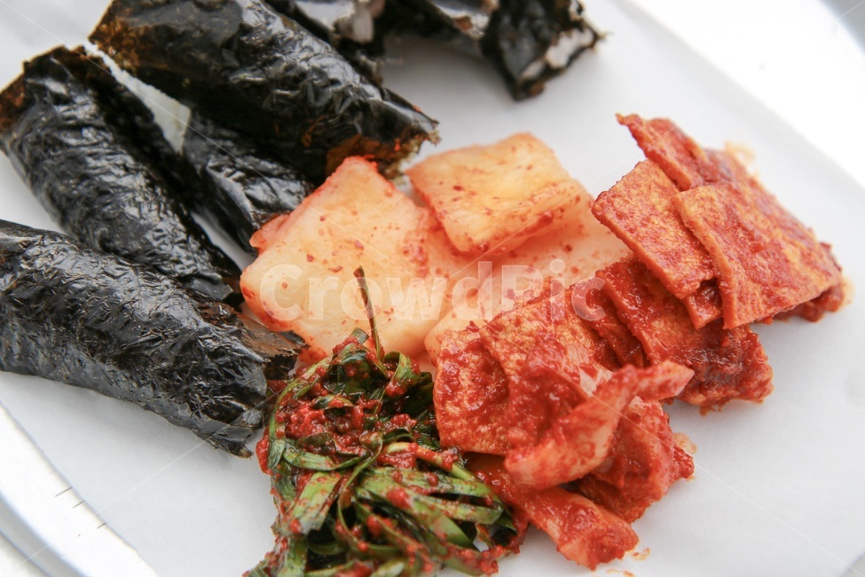 부산여행,김밥,충무김밥,길거리음식,부산,여행,여행사진,부산음식,음식사진,음식,음식,식재료,요리,food,cook,meal,dishes,food reserves,한식,한국음식,한국요리,korean food,korean dishes,korean meal,korean cook,디저트,간식,후식,dessert,snack