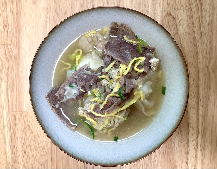 food,음식,만두,만두국,만둣국,한국음식,국,탕,요리,dish,meal,식사,계란고명,음식,식재료,요리,food,cook,meal,dishes,food reserves