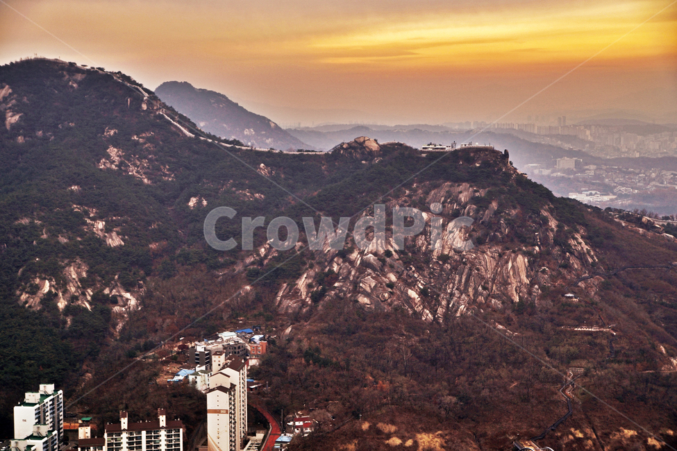 도심풍경,서울,안산,서대문구,석양,일몰,인왕산,붉은노을,도시,풍경,city,landscape,한국도시풍경,한국도시경관,korea cityscape