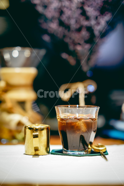 cup,컵,coffeecup,커피컵,아인슈페너,커피,감성사진,카페,cafe,콜드브루,clodbrew,유리컵,glass,유리,커피,카페,coffee,cafe
