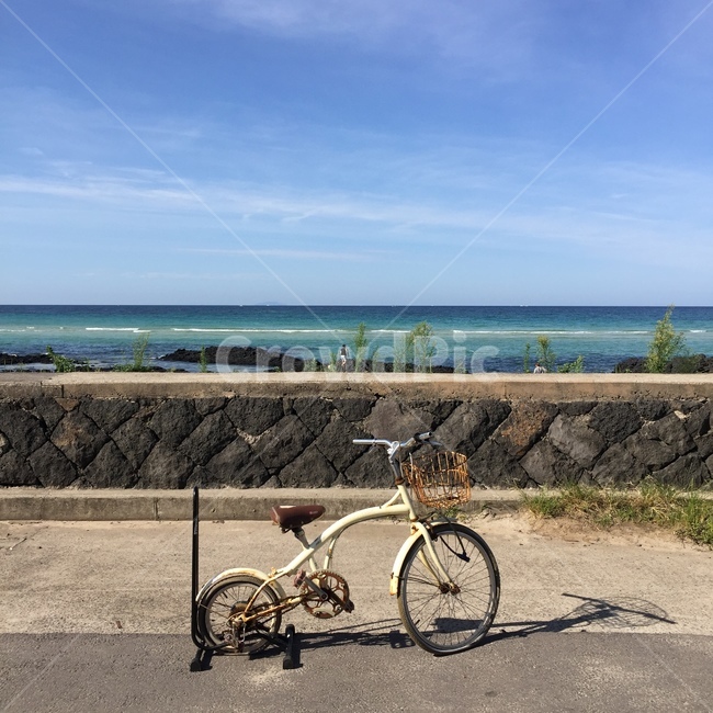 제주,제주바다,제주도,제주도바다,바다,여행,자연,풍경,nature,landscape,vehicle,차량,bicycle,자전거,transportation,교통,bike,wheel,바퀴,machine,기계