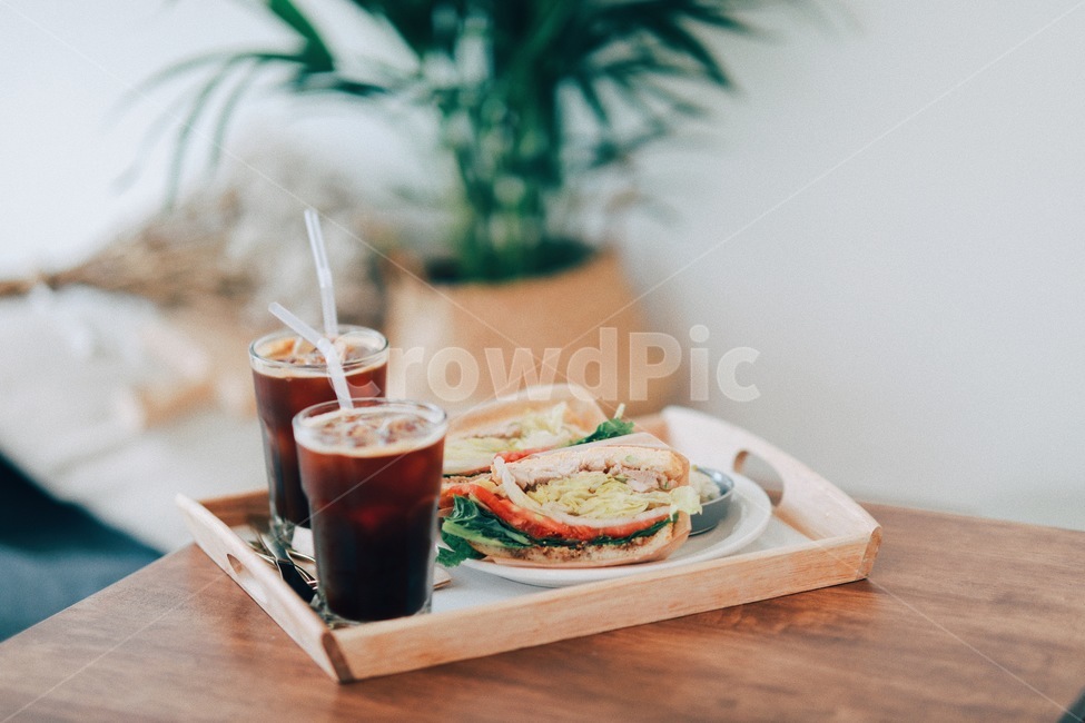 카페,아메리카노,커피,샌드위치,실내,인테리어,빈티지,필름,음식,음식,식재료,요리,food,cook,meal,dishes,food reserves,커피,카페,coffee,cafe,감성,sensible,feeling