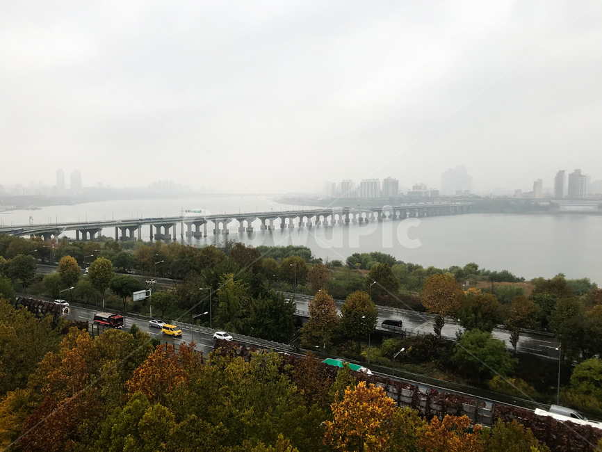 서울,한강,잠실대교,비,한강전경,풍경,올림픽대로,도시,풍경,city,landscape,nature,자연,outdoors,옥외,경치,scenery