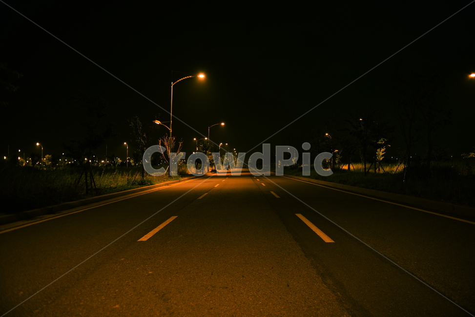 night road,road name,asphalt,highway,with frequency