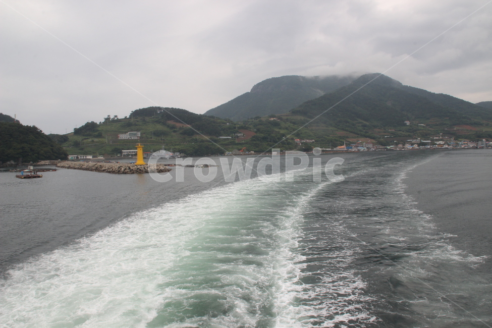 바다,배,섬,등대,물결,항구,통영,한국,sea,ship,vessel,island,lighthouse,wave,port,harbor,tongyeong,korea,자연,풍경,nature,landscape,한국자연풍경,한국자연경관,korea nature landscape,등대,lighthouse