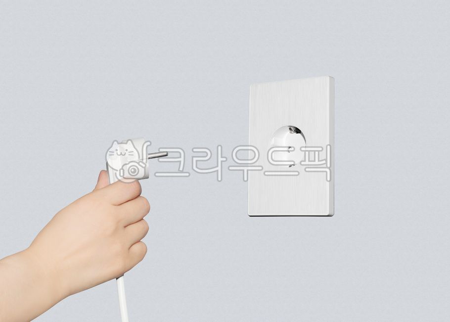 손,전기,전기낭비,플러그,콘센트,전기세,hand,electric,electricity,plug,socket,에너지