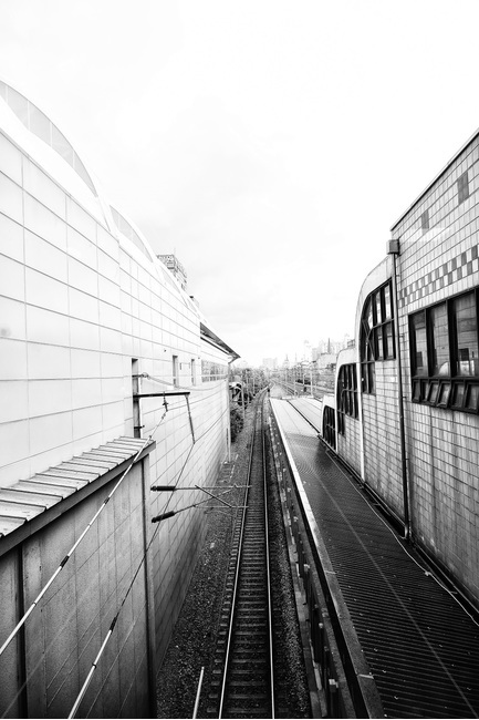 철길,송내역,건물,건축,흑백,흑백,모노톤,monochrome,black and white,건축물,건물외관,exterior,building,structure,architecture,construction