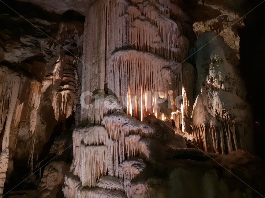 포스토니아동굴,슬로베니아동굴,세계두번째동굴,동굴내부,postonja,postojnskajama,cave,종유석,석순,석주,포스토니아,자연,풍경,nature,landscape,동굴,art,미술,painting,그림