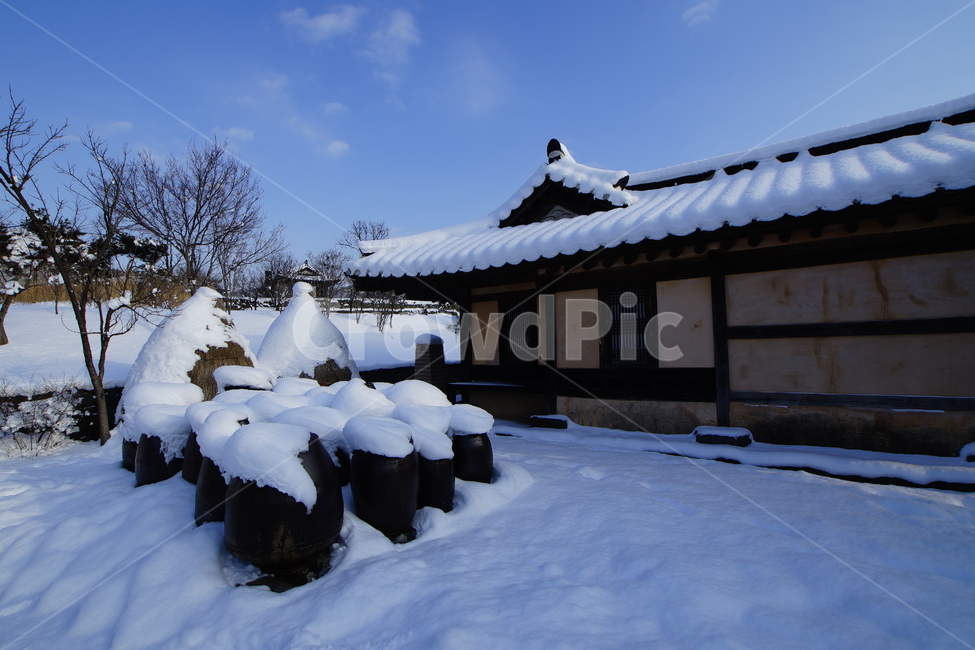 외암마을,겨울,설경,풍경,고향,아산,겨울,계절,winter,season,시골,마을,풍경,landscape,country,rural,town,한국전통,한국문화,korean traditional,korean culture,건축물,건물외관,exterior,building,structure,architecture,construction