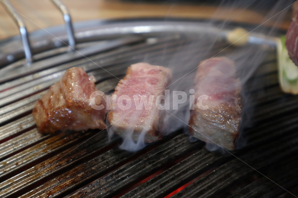 이베리코,돼지고기,외식,흑돼지,고기,구이,먹방,먹거리,food,고기집,cook,meal,dishes,meat,한국음식,korean