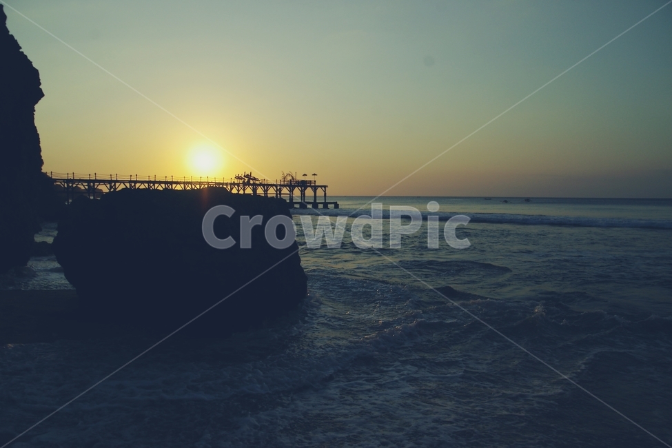 바다,해변,beach,파도,wave,열대,tropical,발리,bali,수평선,horizon,파랑,블루,blue,하늘,sky,일몰,sunset,석양,자연,풍경,nature,landscape,해변,바다,beach,sea,감성,sensible,feeling,water,물,waterfront,워터 프론트,pier,교각,port,포트