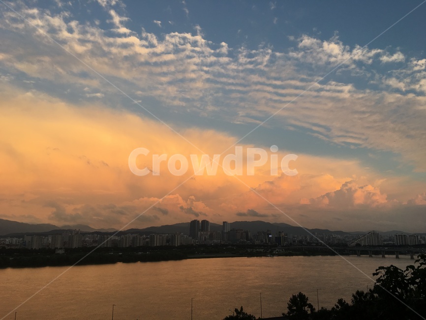그림같은,하늘,노을,구름산,몽글몽글,구름,서울,도시,풍경,city,landscape,한국도시풍경,한국도시경관,korea cityscape,nature,자연,outdoors,옥외,weather,날씨,sky,cumulus,적운,cloud
