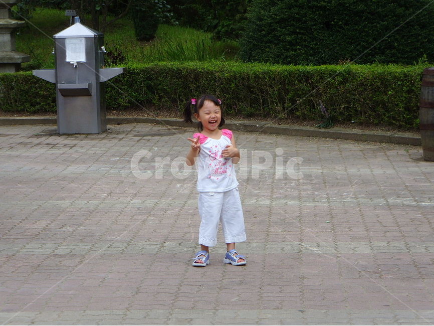 어린이,아이,웃음,동심,가족,사람,인물,인간,human,person,어린이,어린아이,child,children,kid