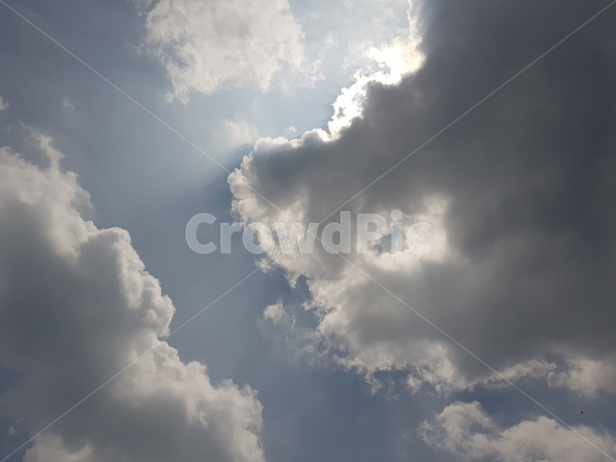 구름,하늘,파란하늘,뭉게구름,흰구름,햇빛,하얀구름,cloud,sky,bluesky