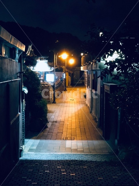 골목,밤,밤거리,가로등,전주
