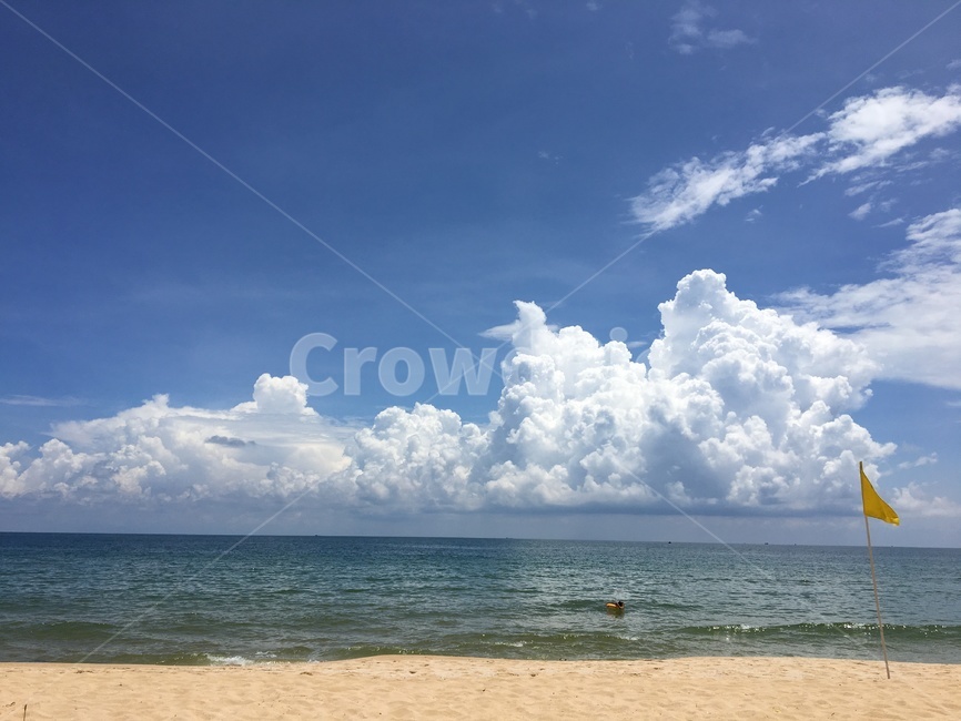 nature,자연,outdoors,옥외,weather,날씨,cloud,구름,sky,하늘,푸른하늘,바다,해변,sea,beach,ocean,summer,여름,자연,풍경,nature,landscape,해변,바다,beach,sea,cumulus,적운,azure sky,푸른 하늘