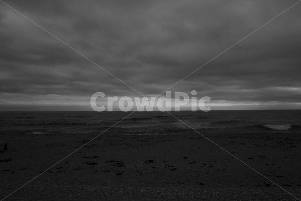 해변,coast,beach,sand,cloud,흑백,모노톤,monochrome,black and white