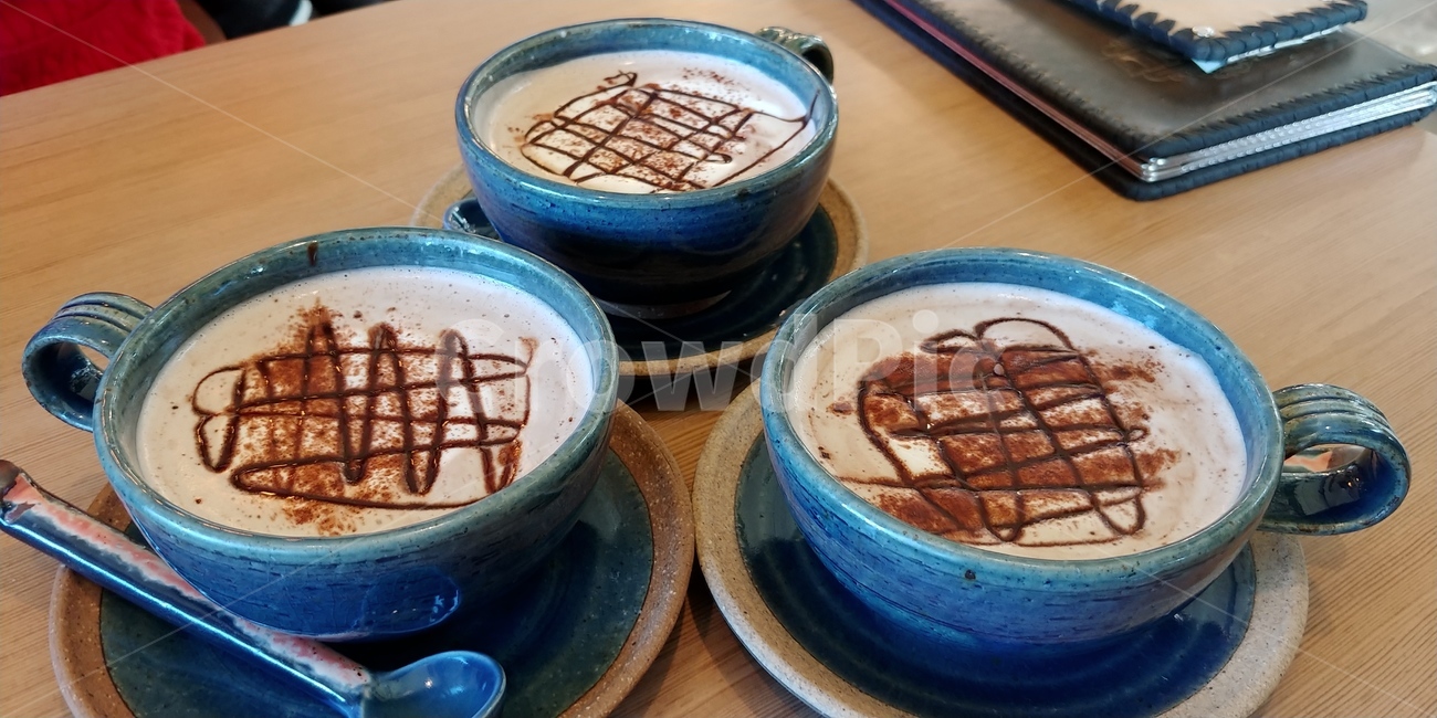 코코아,따듯한음료,도자기,cocoa,디저트,커피,카페,coffee,cafe