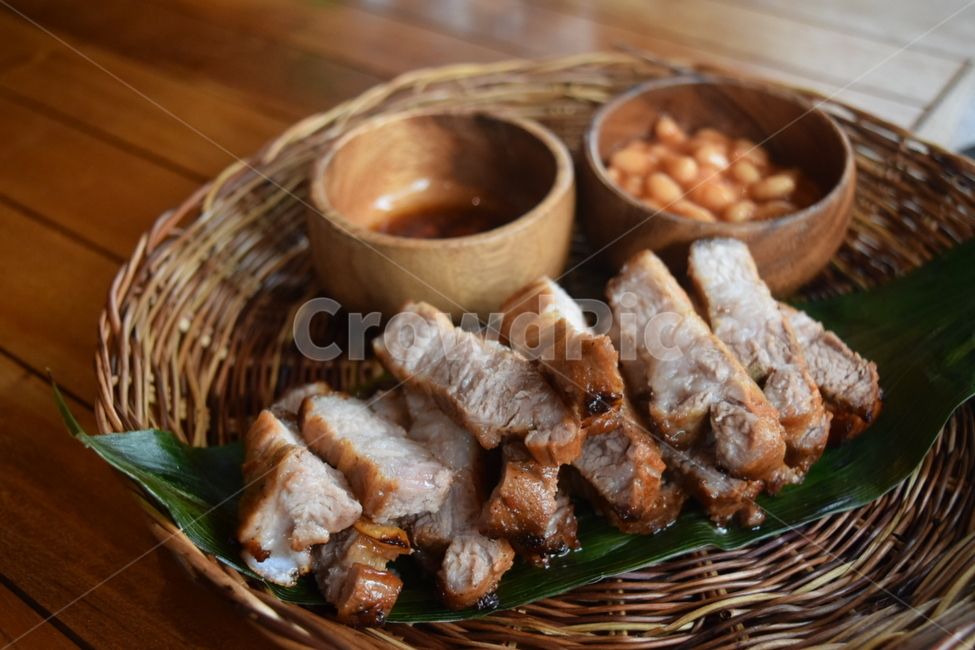 음식,돼지고기,삼겹살,이국적인느낌,고기음식,pig,fork,음식,식재료,요리,food,cook,meal,dishes,food reserves,육류,고기,meat,한식,한국음식,한국요리,korean food,korean dishes,korean meal,korean cook