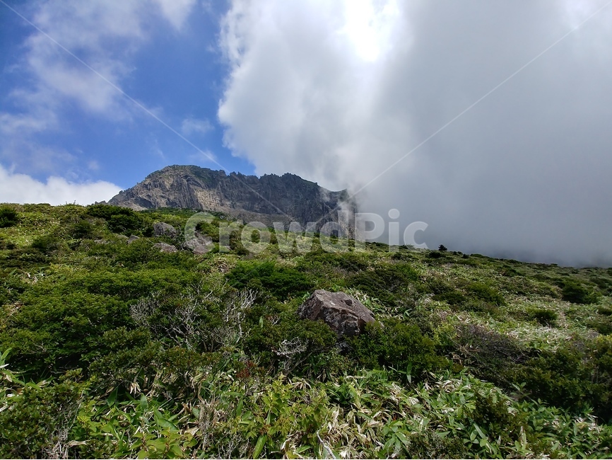 한라산풍경,한라산구름,영실코스풍경,영실코스구름,구름,운무,한라산운무,자연,풍경,nature,landscape,제주도,jeju,jeju island,outdoors,옥외,mountain,산