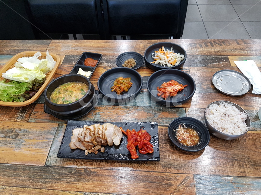 음식,식당,식사,한끼,보쌈,음식,식재료,요리,food,cook,meal,dishes,food reserves,한식,한국음식,한국요리,korean food,korean dishes,korean meal,korean cook
