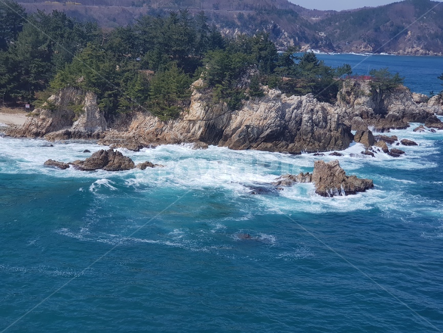 바다,sea,water,자연,케이블카,자연,풍경,nature,landscape,promontory,곶,ocean,대양,outdoors,옥외,물,shoreline,해안선,land,땅