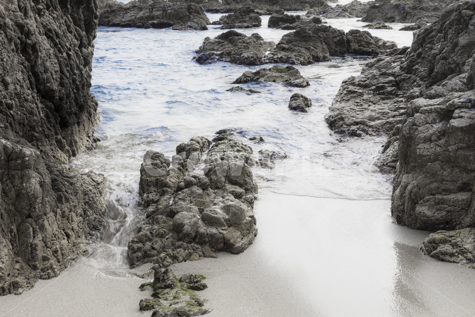 바닷가,해안,암초,모래,파도,풍경,백사장,자연,풍경,nature,landscape,해변,바다,beach,sea,ocean,대양,outdoors,옥외,water,물,promontory,곶