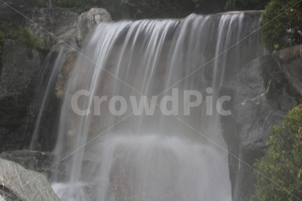 폭포수,폭포,인공폭포,시원함,물줄기,자연,풍경,nature,landscape,여름,계절,summer,season,water,물,river,강,outdoors,옥외,waterfall