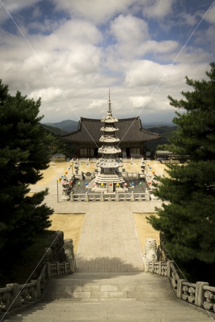 석탑,봉화,여름,여행,조형물,축서사,temple,사찰,불교,한국전통,한국문화,korean traditional,korean culture,종교,신앙,religion,belief,faith