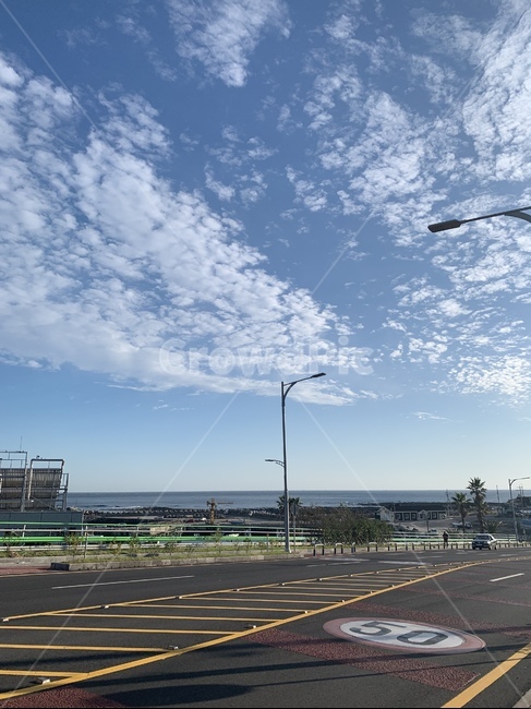 road,도로,하늘,sky,intersection,교차로,교통,교통수단,traffic,transportation