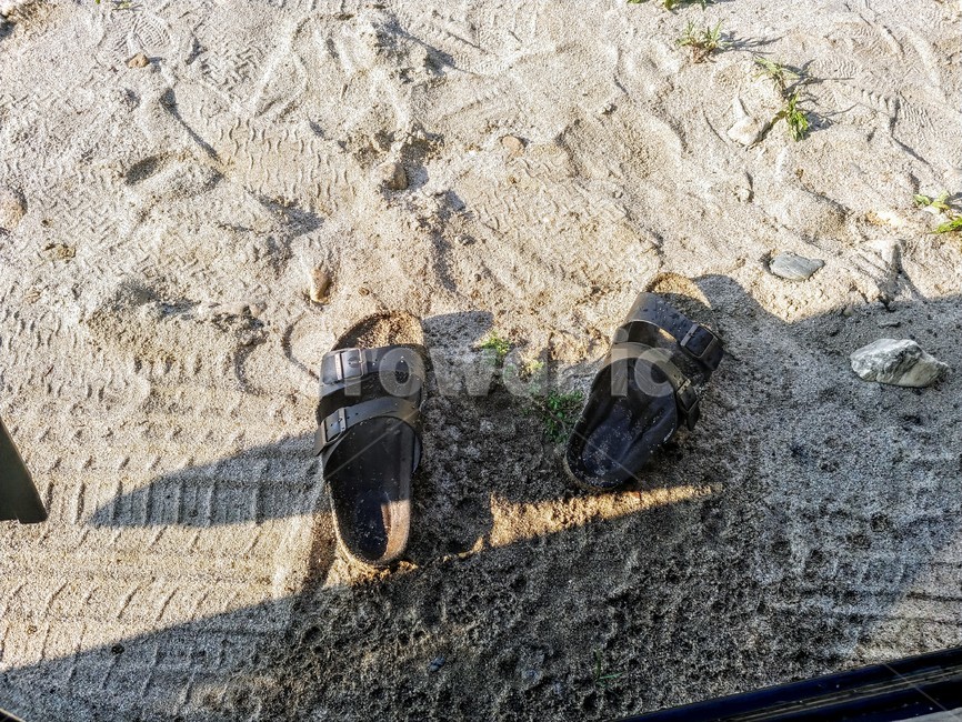버켄스탁,샌들,바다,그림자,힐링,느낌,분위기,휴가,휴식
