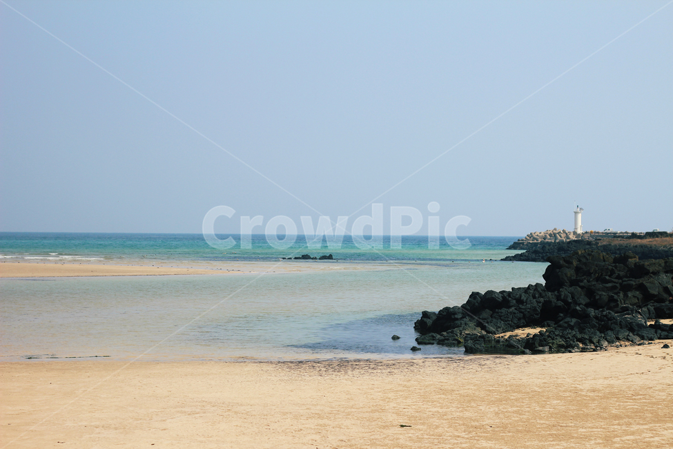 바다,해변,자연,하늘,고요함,제주도,자연,풍경,nature,landscape,해변,바다,beach,sea,outdoors,옥외,land,땅,shoreline,해안선,water,물,ocean,대양,promontory,곶