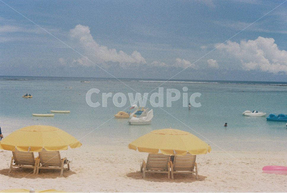 바다,여름,괌,야자수,파랑,투몬비치,비치,해변,summer,sea,guam,sunshine,일몰,하늘,blue,cloud,구름,여름,계절,summer,season,자연,풍경,nature,landscape,해변,바다,beach,sea,여행,휴가,traveling,vacation,trip,vehicle,차량,transportation,교통,boat,보트