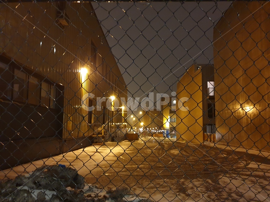 철창,길거리,밤,가로등,겨울,fence,streets,lights,dim,dark,lamps,winter,snow,어두운,night,야경,밤,풍경,nightscape,night,landscape,골목길,alley