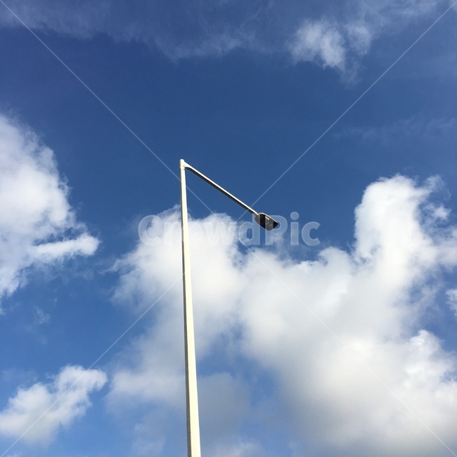 가로등,하늘,구름,sky,길,자연,풍경,nature,landscape,flag,깃발,symbol,상징