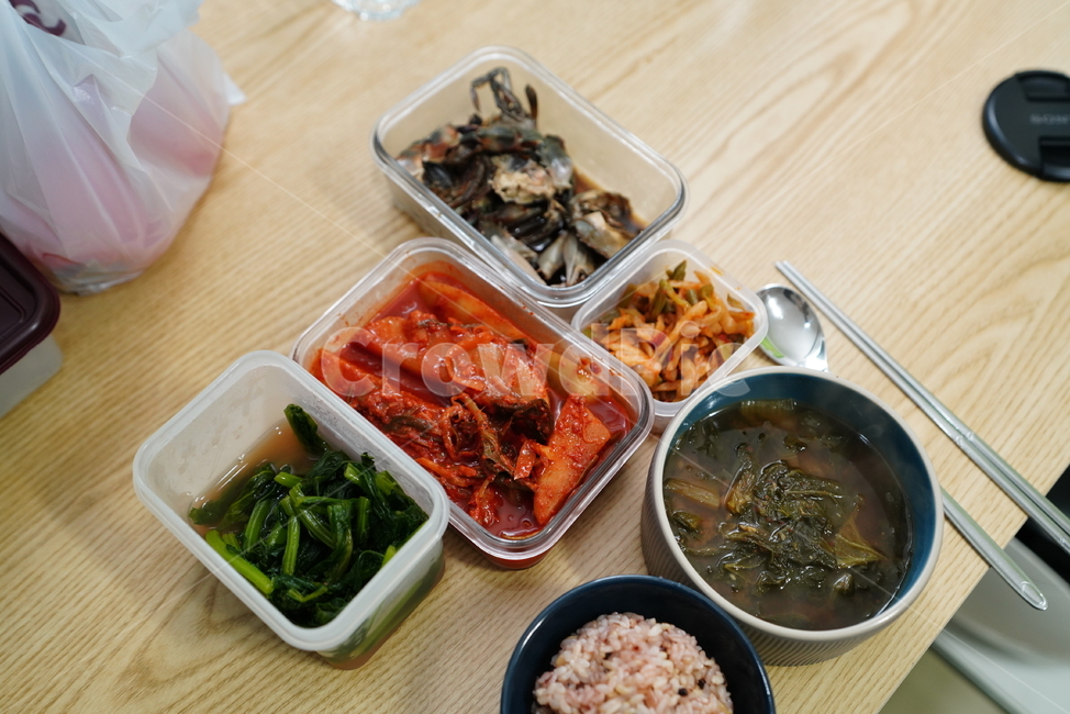 집밥,반찬,음식,한식,갓김치,물김치,채소,야채,푸드,food,무,국,국물,음식,식재료,요리,food,cook,meal,dishes,food reserves,한식,한국음식,한국요리,korean food,korean dishes,korean meal,korean cook
