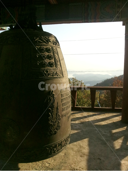 범종,사찰,불교,풍경,타종,한국전통,한국문화,korean traditional,korean culture,종교,신앙,religion,belief,faith