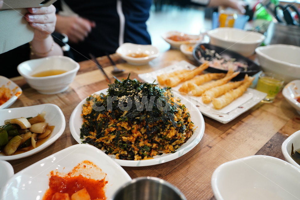 음식,한식,볶음밥,식사,rice,먹거리,요리,김,밥,쌀,접시,food
