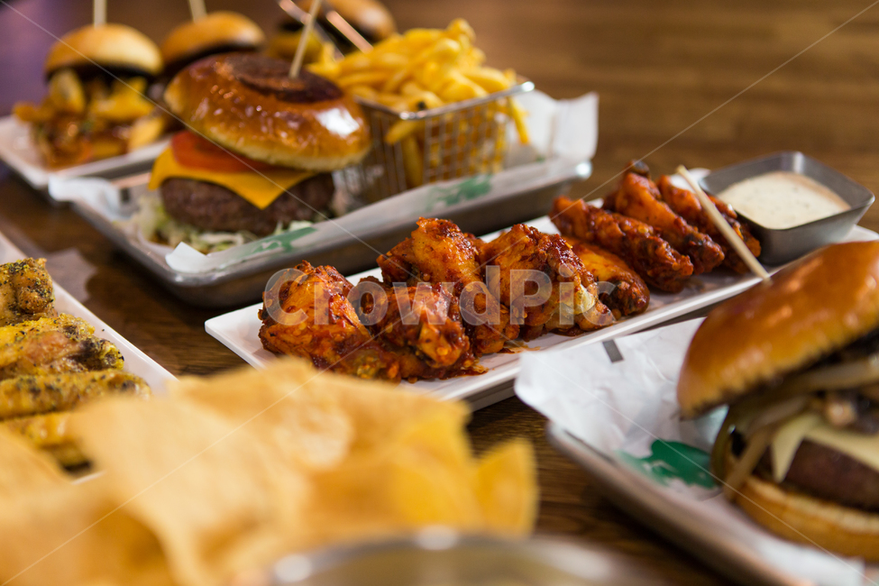 burger,버거,food,음식,치킨