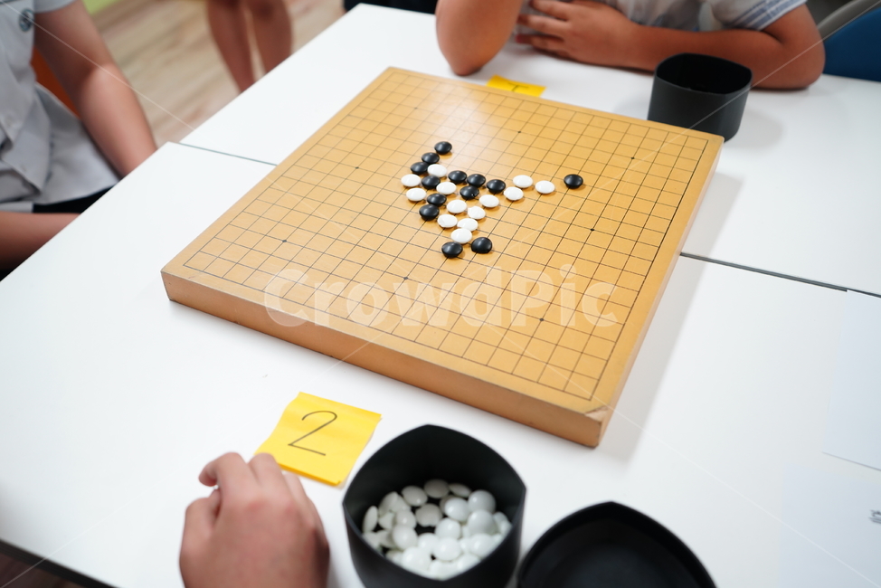 바둑,바둑알,취미,놀이,게임,오목,손,나무판,나무,게임,오락,놀이,game,play
