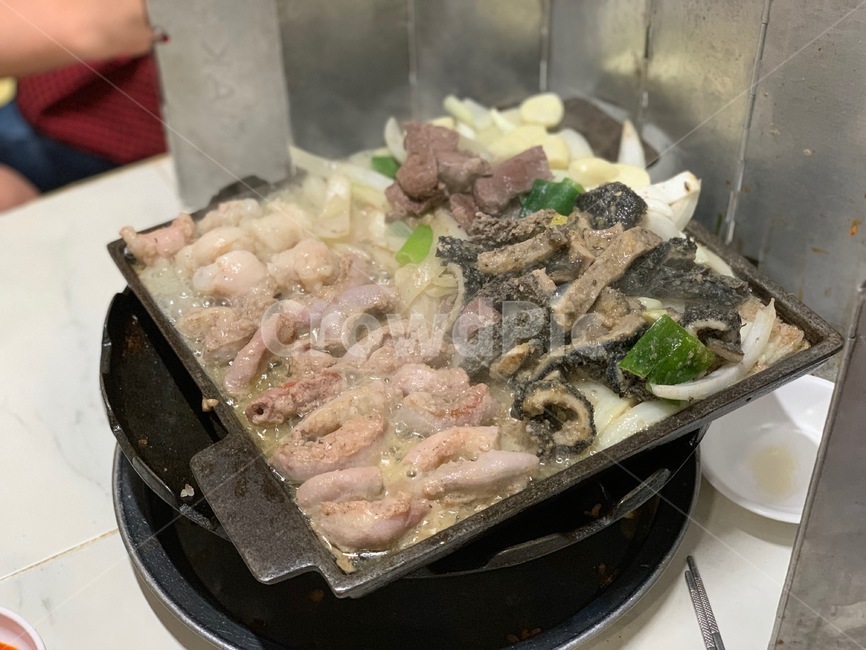 food,음식,소곱창,곱창,곱창구이,양대창,음식,식재료,요리,food,cook,meal,dishes,food reserves
