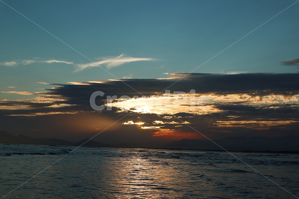 다대포해수욕장,석양,일몰,노을,light,빛,풍경,배경,하늘,구름,자연,nature,redsky,붉은하늘,sunset,sky,sunlight,햇빛,바다,자연,풍경,nature,landscape