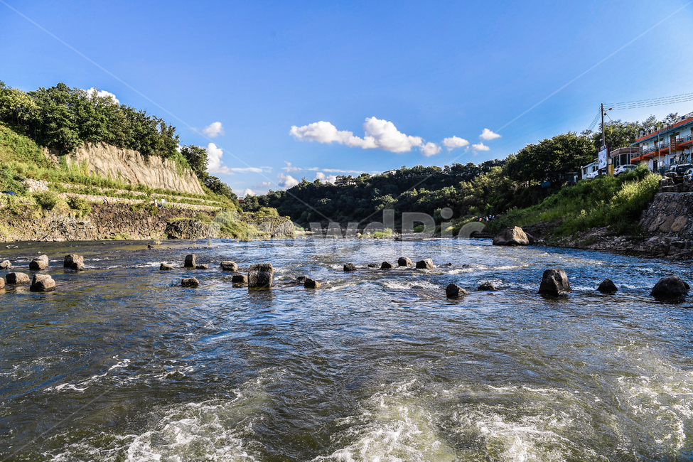 nature,calm water,cool,water,Gangwondo,Cheorwon,outdoors,Valley,flowing water,lake
