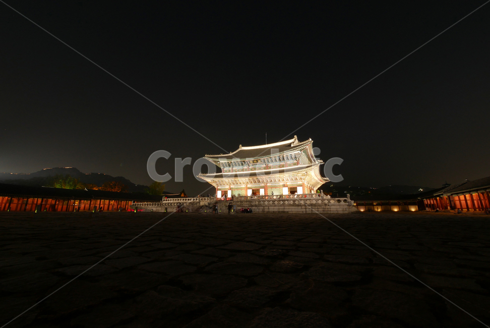 경복궁,근정전,고궁,야경,야간개장,전통,풍경,한국전통,한국문화,관광지,건축물,야경,밤,풍경,nightscape,night,landscape,랜드마크,landmark,tourist attraction,한국랜드마크,한국관광지,한국명소,korea landmark,korea tourist attraction