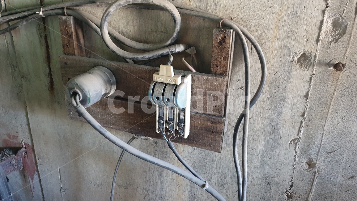 breaker,old generator,power,electrical outlet,switch
