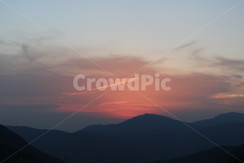 노을,일몰,산,자연,풍경,어둠,배경,영롱한,아름다운,구름,태양,빛,자연,풍경,nature,landscape,outdoors,옥외,mountain range,산맥,mountain