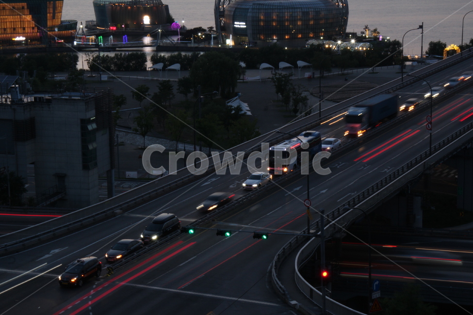 반포대교,다리,한강,도로,road,car,차,automobile,자동차,vehicle,차량,transportation,교통,고속도로,river,교통,교통수단,traffic,transportation