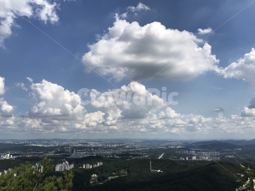 구름,산,정상,하늘,맑은하늘,등산,하루,풍경,landscape,맑은날,여름,자연,풍경,nature,landscape,도시,city,outdoors,옥외,azure sky,푸른 하늘,sky,weather,날씨