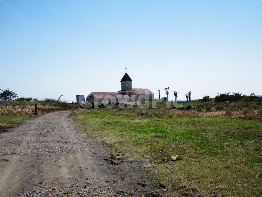 제주도,섭지코지,올인,성당,드라마촬영지,자연,풍경,nature,landscape,제주도,jeju,jeju island,dirt road,흙길,gravel,자갈,road,도로